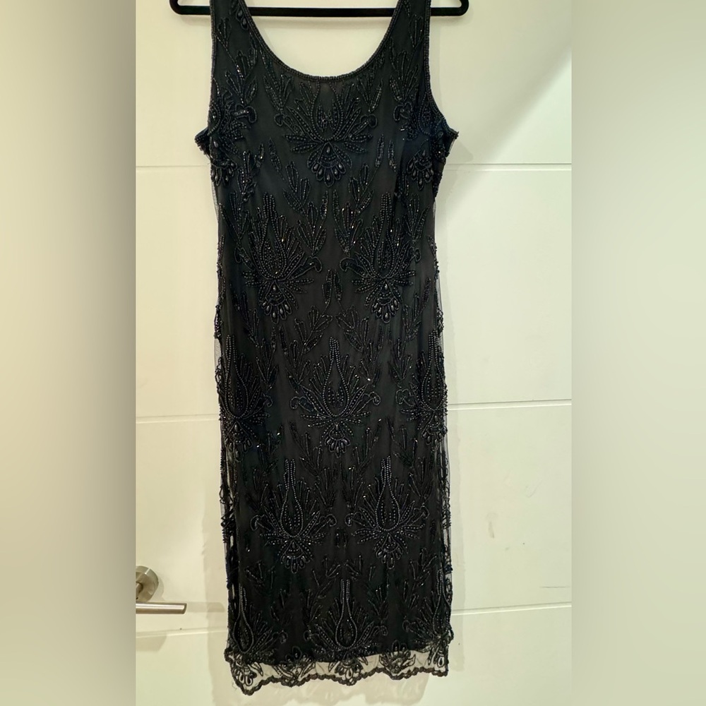 Beautiful PISARRO NIGHTS Black
Beaded Mesh Overlay Tank Dress 14
